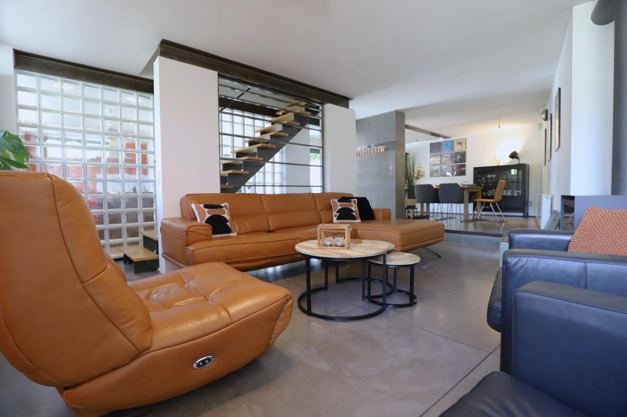 Villa Aux Berges Du Bocq à Yvoir Extérieur photo