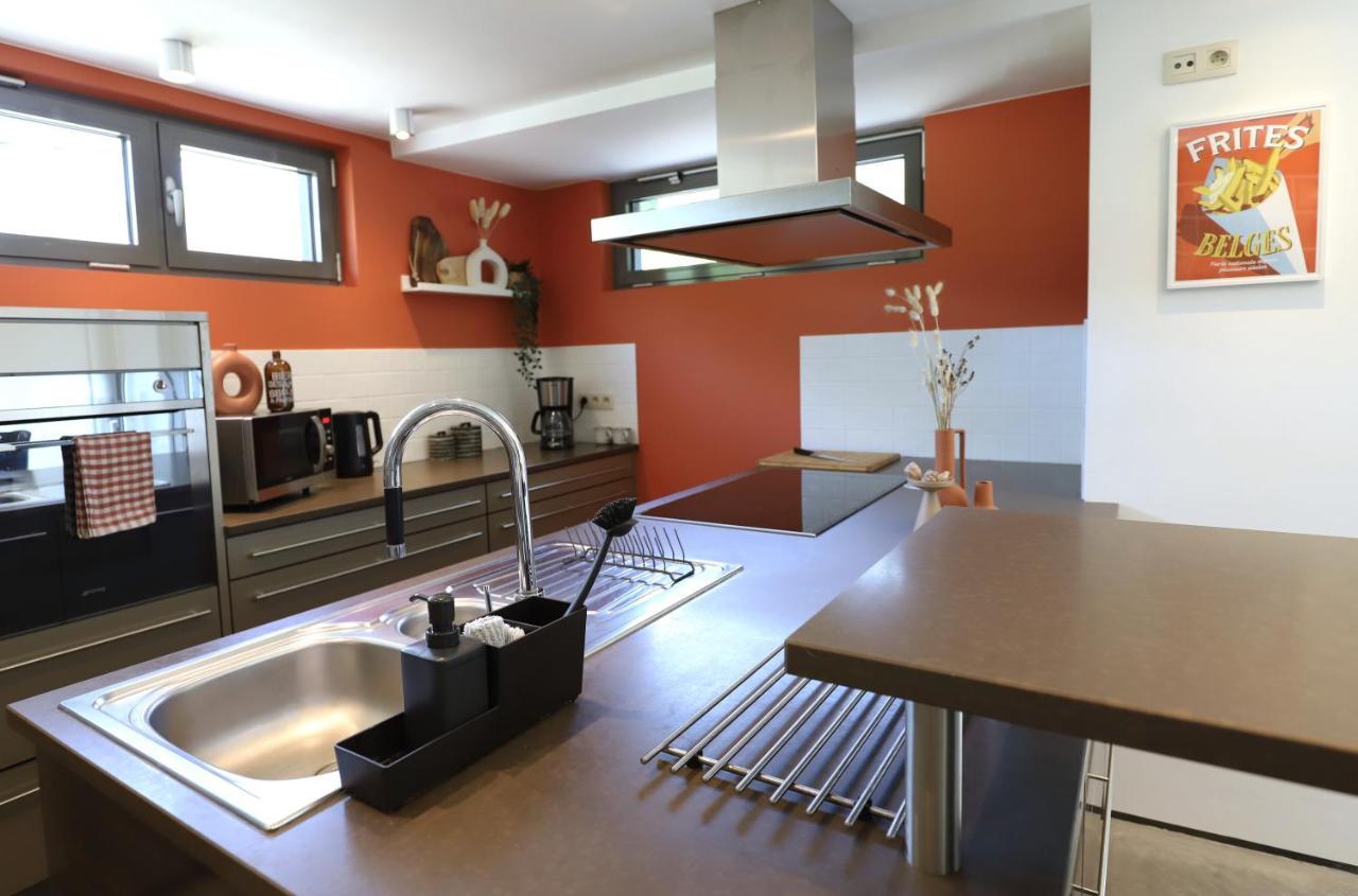 Villa Aux Berges Du Bocq à Yvoir Extérieur photo